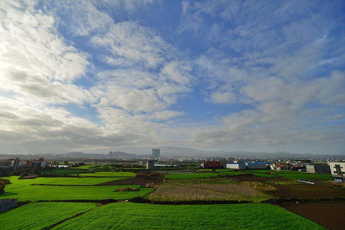 Hotel The Four Hills Jeju Exterior foto