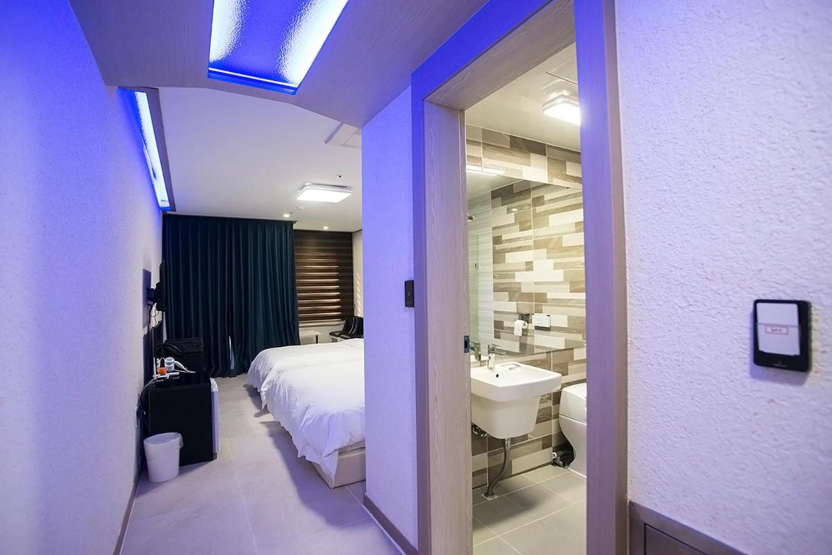 Hotel The Four Hills Jeju Exterior foto