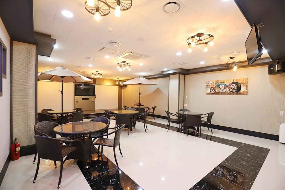 Hotel The Four Hills Jeju Exterior foto